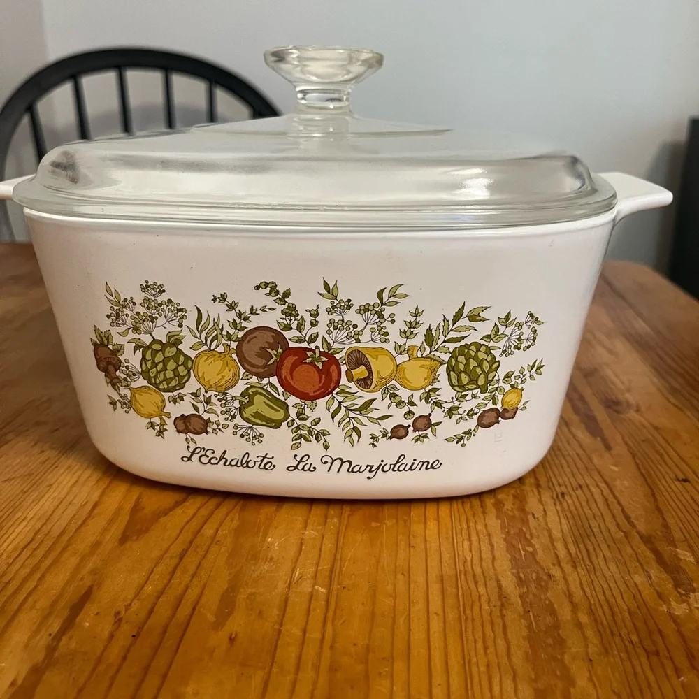 RARE CorningWare 178 MA L'Échalote la Marjolaine Casserole Dish A-3-B/Lid A-9-C